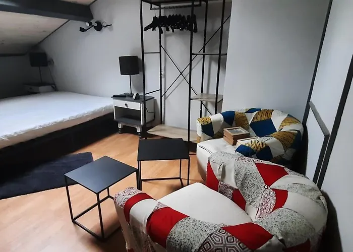 Bienvenue Chez Vous * Le Puy-en-Velay